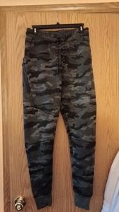 NWOT Camouflage Sweatpants